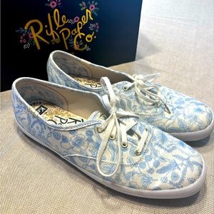 Rifle Paper collar with Keds